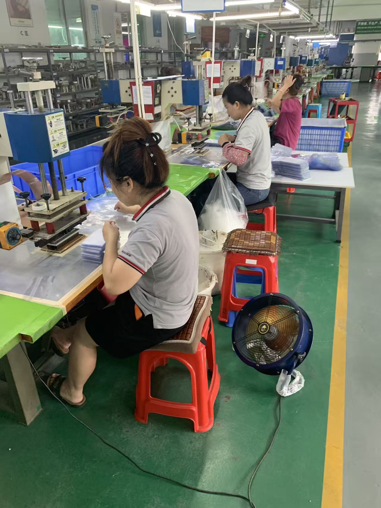 Dry Bag Factory: Produktionskapacitet og kvalitetsstandarder