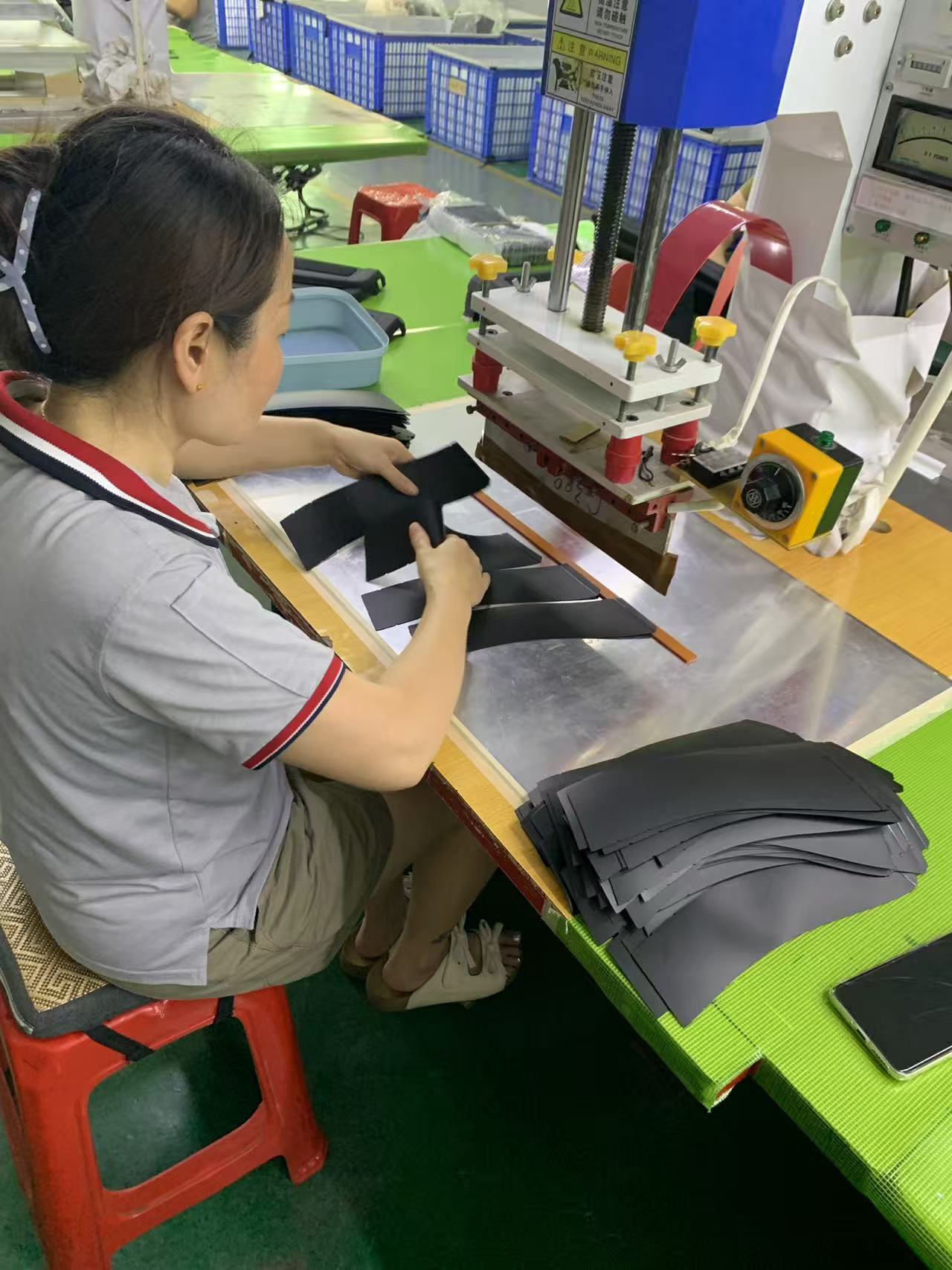 Inde i et Bikepacking Frame Bag-program på vores Dongguan-fabrik